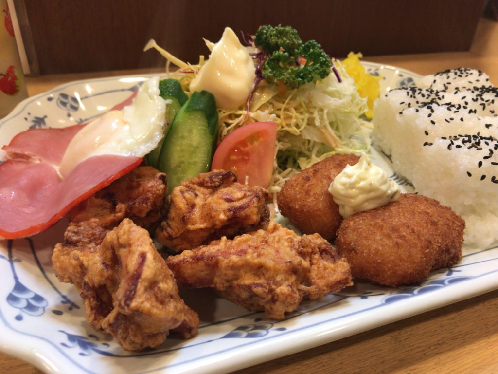 http://kitonaru.com/delhi-okonomiyaki-yakisoba/
