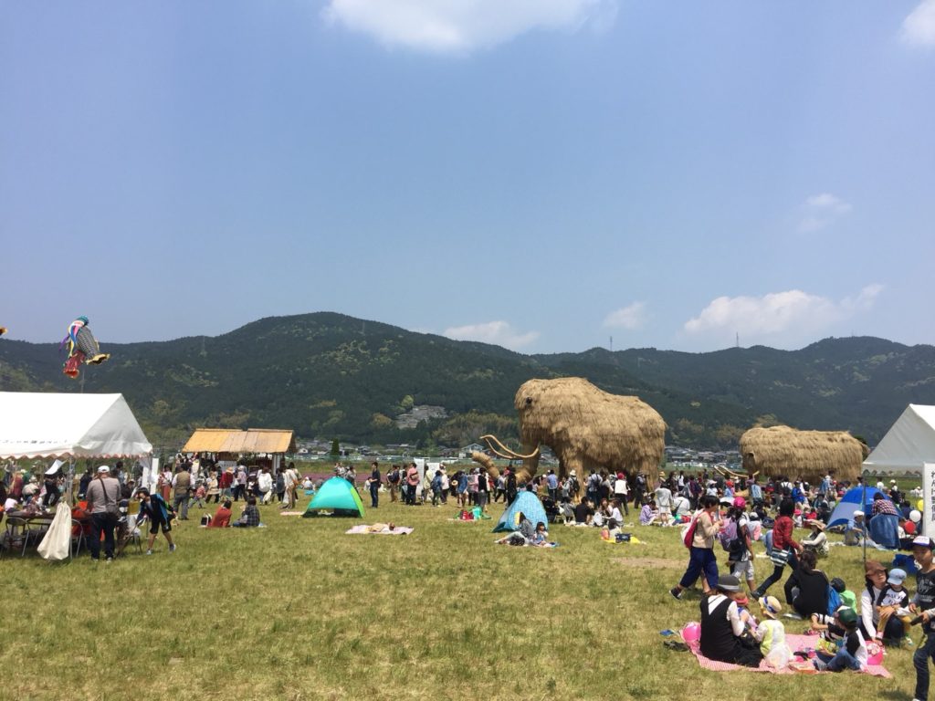 EAF5211B-99C5-4E2D-97B5-7BE4600CFE32