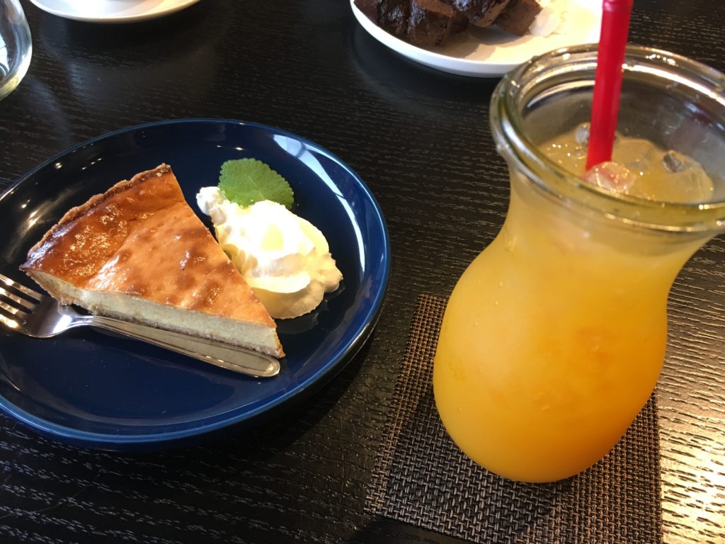 4615FF82-A9B0-423A-966A-1964D68F94C5