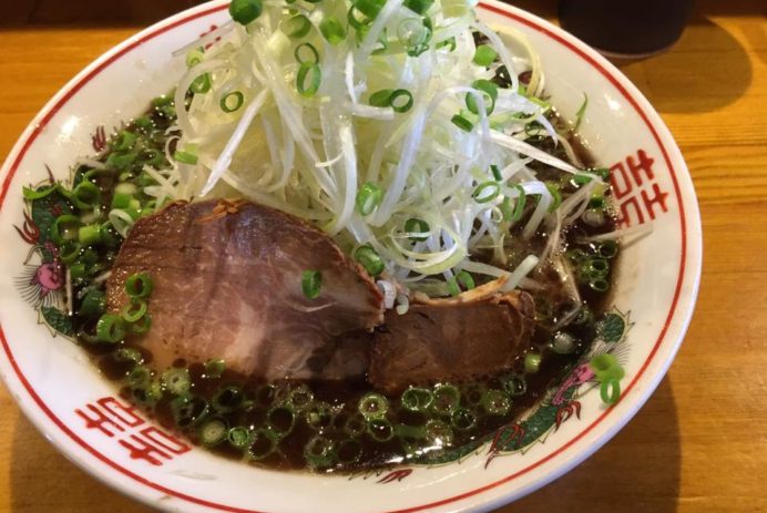 ラーメン全景