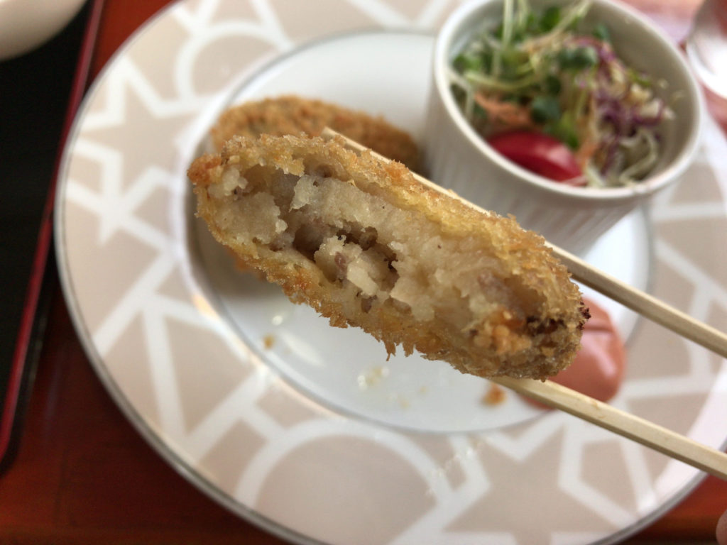 手作りコロッケ推しの隠れ家的定食屋「ホットワン 峠のごはんやさん」に行ってきました！