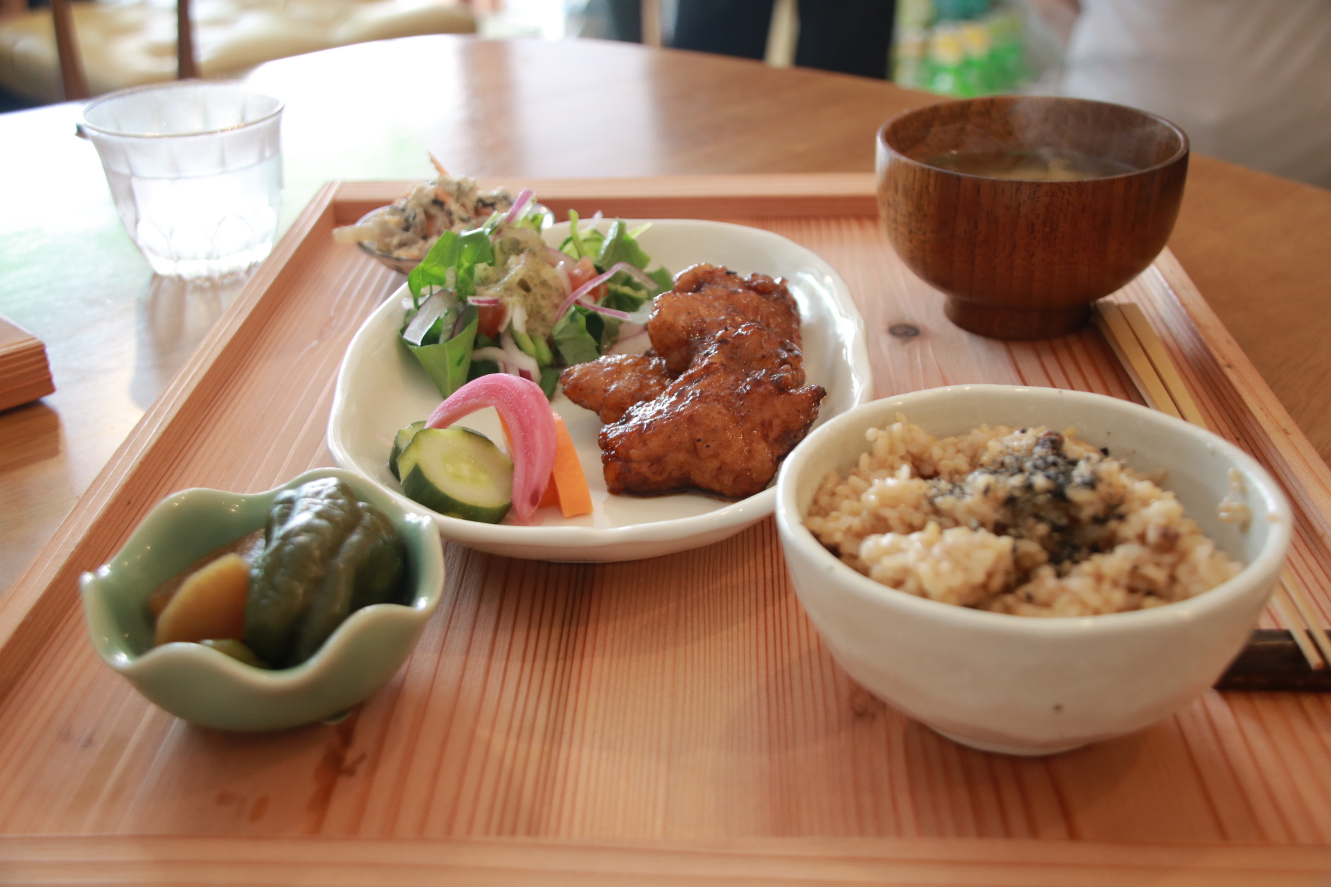 松山市三津浜地区にオープン 体が喜ぶ健康ランチが食べられる 自然派食堂vegetable に初潜入してきました Kitonaru きとなる