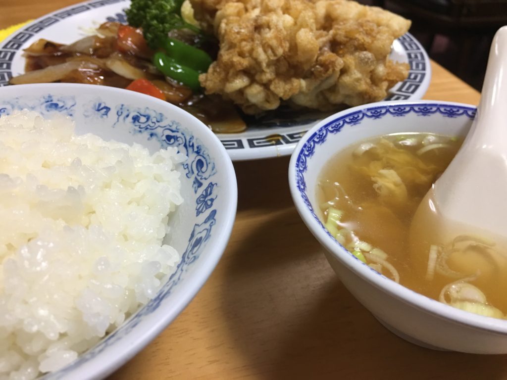 サービス定食がお得でボリューム感大！大洲にある中国料理「東明閣」に行ってきました！