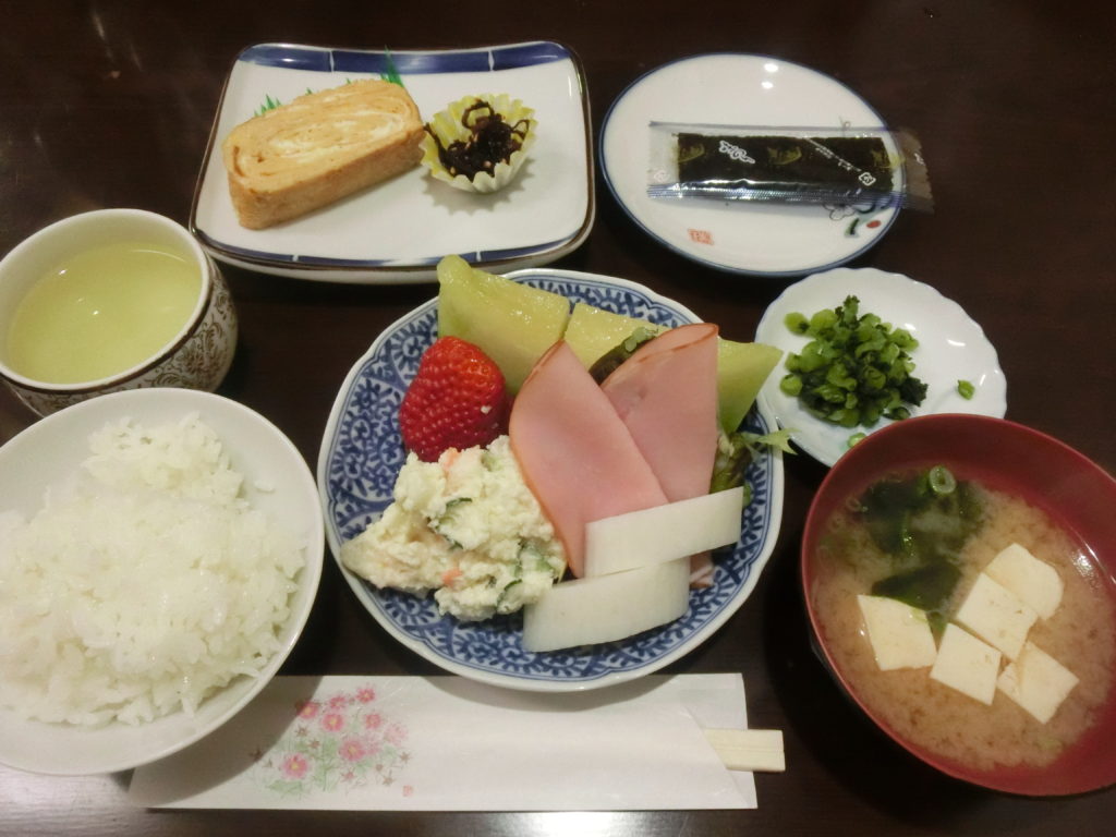 伊予三島駅からすぐ。お遍路さんもよく利用する「御宿 大成」に宿泊してきました！