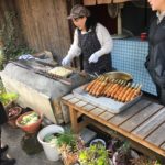 タレがたんまりついた一品!「河合太刀魚巻店」で太刀魚巻きとアジのすり身コロッケを食べてきたよ!