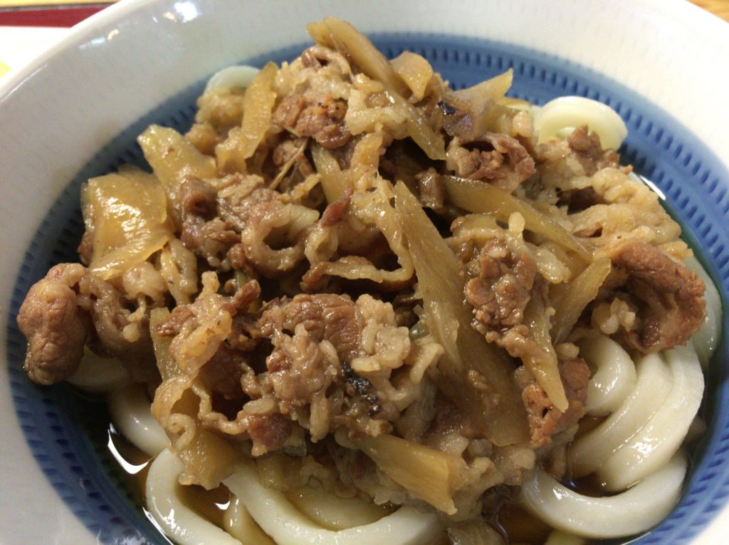 みかん県からうどんレポその③肉汁と出汁のコラボ！「肉うどん」を食べるなら西条市にある「八十八うどん」がおすすめ！