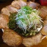 替え玉1玉が無料!ボリュームたっぷりの人気ラーメン店「水田商店」で「ネギチャーシューラーメン」を堪能してきました!