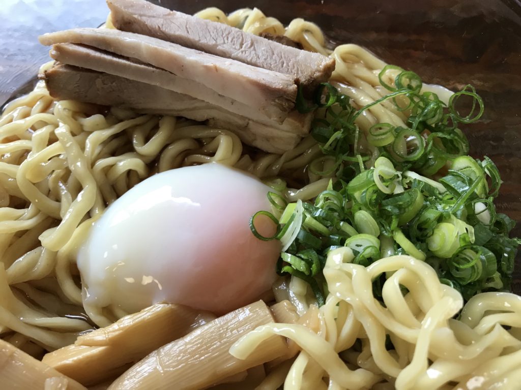 夏季限定！四国中央市にあるラーメン専門店「ひかり食堂」の「冷し」が夏に効く！