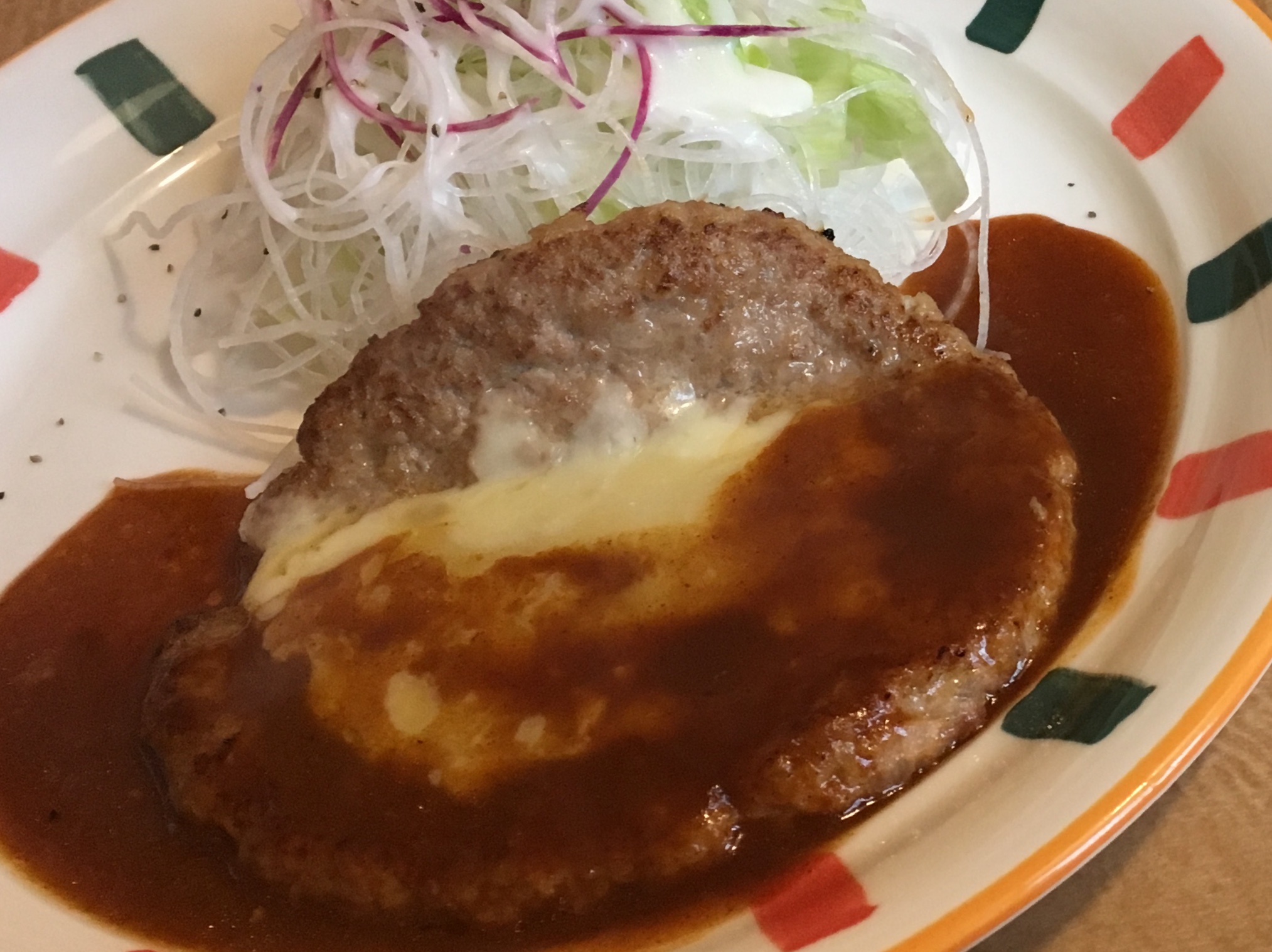 乙亥会館隣接！西予市野村町のオシャレな洋食の店「キッチン・ぺピーノ」で「きまぐれハンバーグ」を食べてきました！