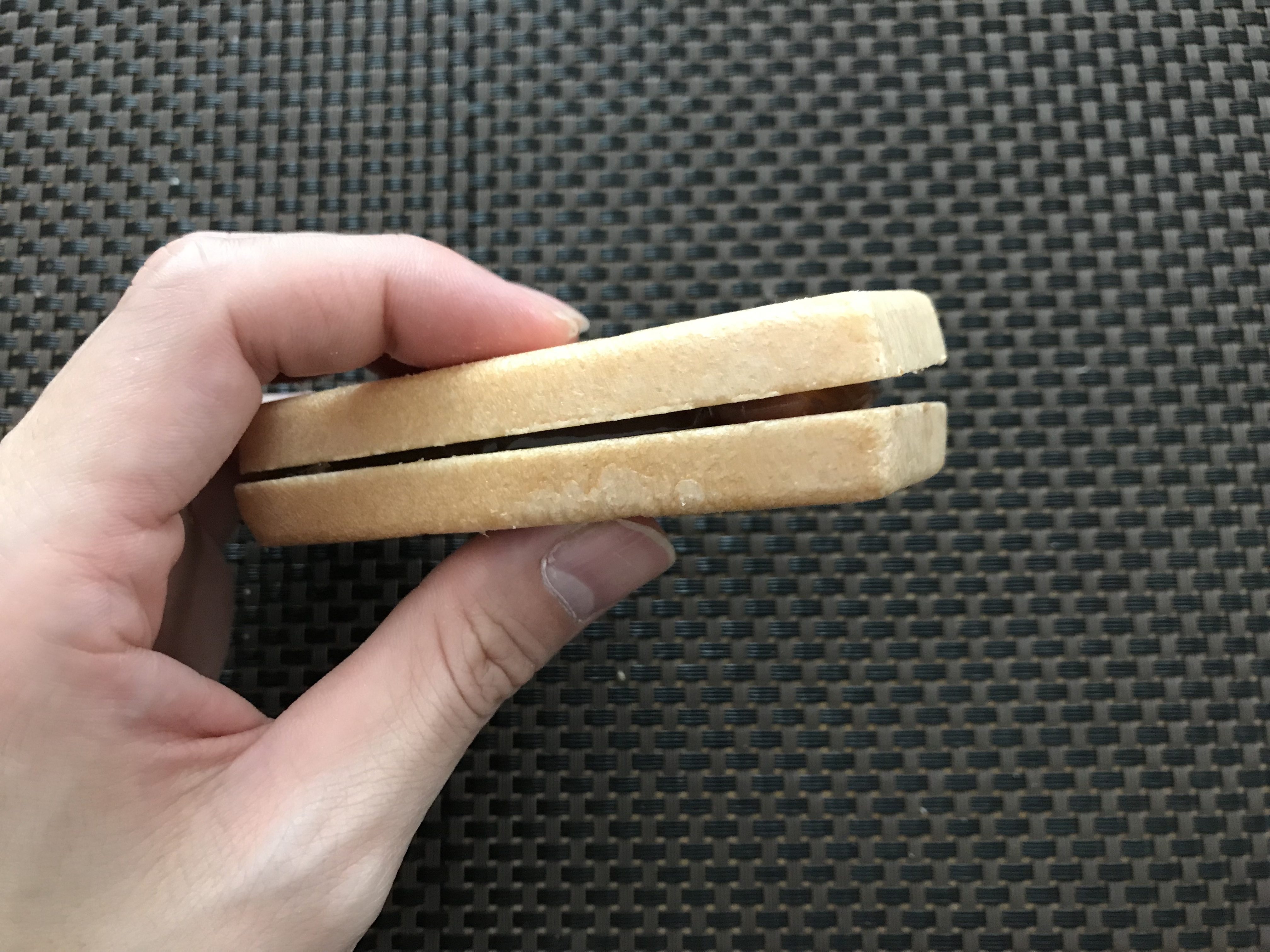 C96BC5D4-709E-49E8-8FCF-D0E5E9ED3B34