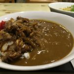 夢の合体が実現!?八幡浜港そばにあるフジ観光の「焼き肉カレー」を食べてきました!