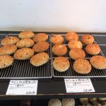 【愛媛カレーパン巡り】新居浜市「Boulangerie Fukusuke」にある「ナビンさんの焼カレーパン」(辛口・甘口)が美味しかった!