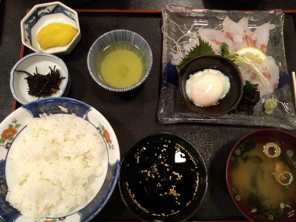 伊方町「亀ヶ池温泉」内にあるよ！「ふるさとレストラン」の郷土料理「日向飯」を食べてきました！