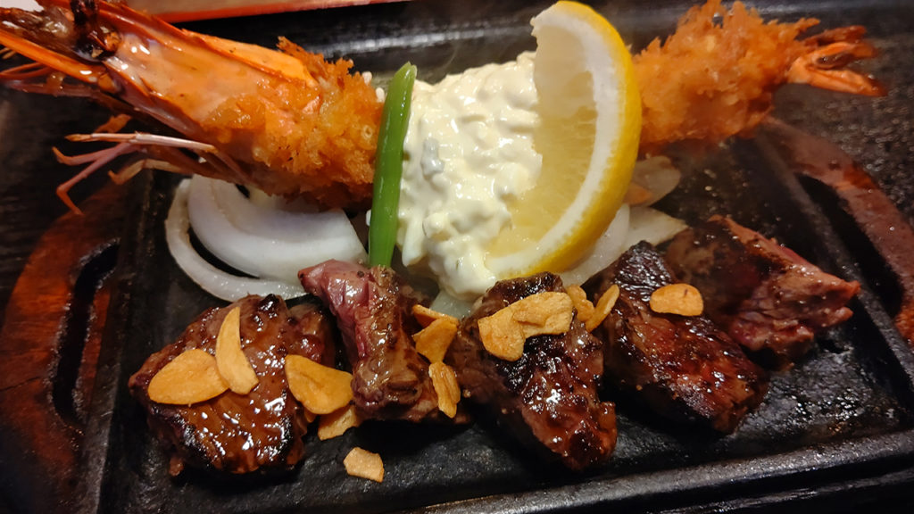 ＪＲ松山駅前で発見！飲みながら食べられる「Ｊふらんく」で「ふらんく飲みセット」を注文してきた！