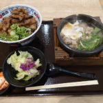 エミフルMASAKIに登場!四国初上陸の炭火焼肉丼と肉吸いの「肉丸商店」で「牛カルビ丼」を食べてきたよ!