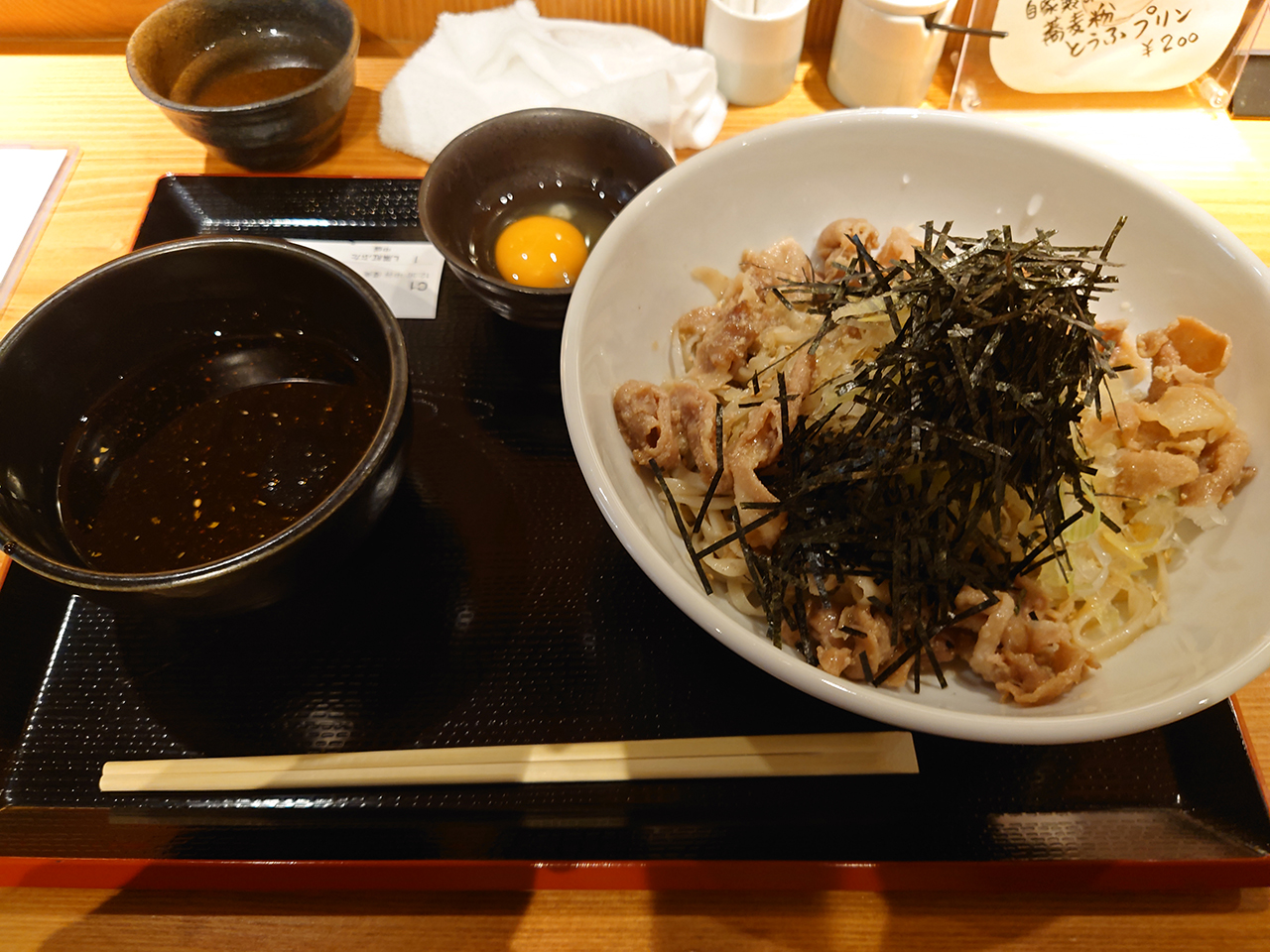 つけ麺スタイルの日本そば 松山市駅前にある 黑船 で 黑紅そば を堪能してきた Kitonaru きとなる