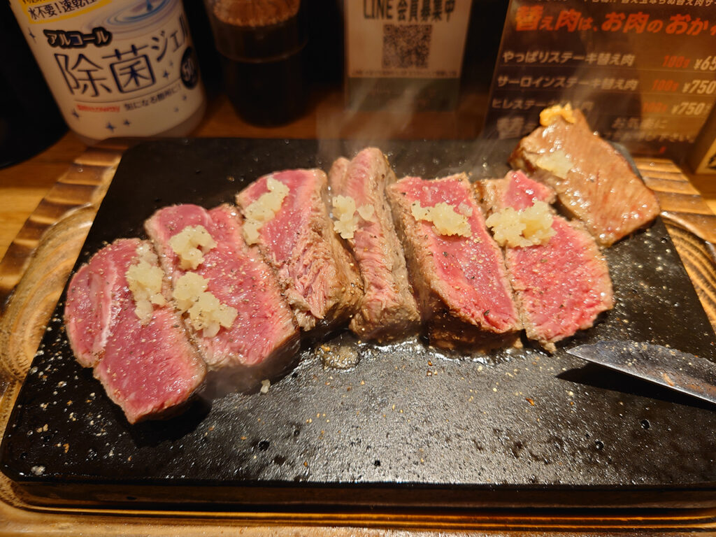 沖縄発の「やっぱりステーキ」がついに愛媛県に初上陸！ 脇目もふらずに行ってきた！