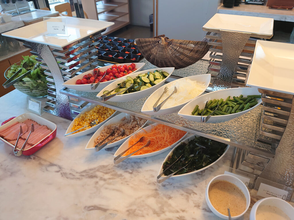 松山城も見える！？大浴場と朝食が魅力のホテル「カンデオホテルズ」でワンランク上の出張をしてきた！