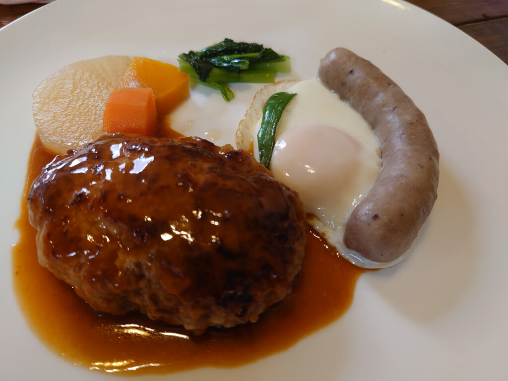 ＪＲ松山駅近くでドイツランチ！ビアレストラン「モルゲン」で「モルゲンランチ」を食べてきた！