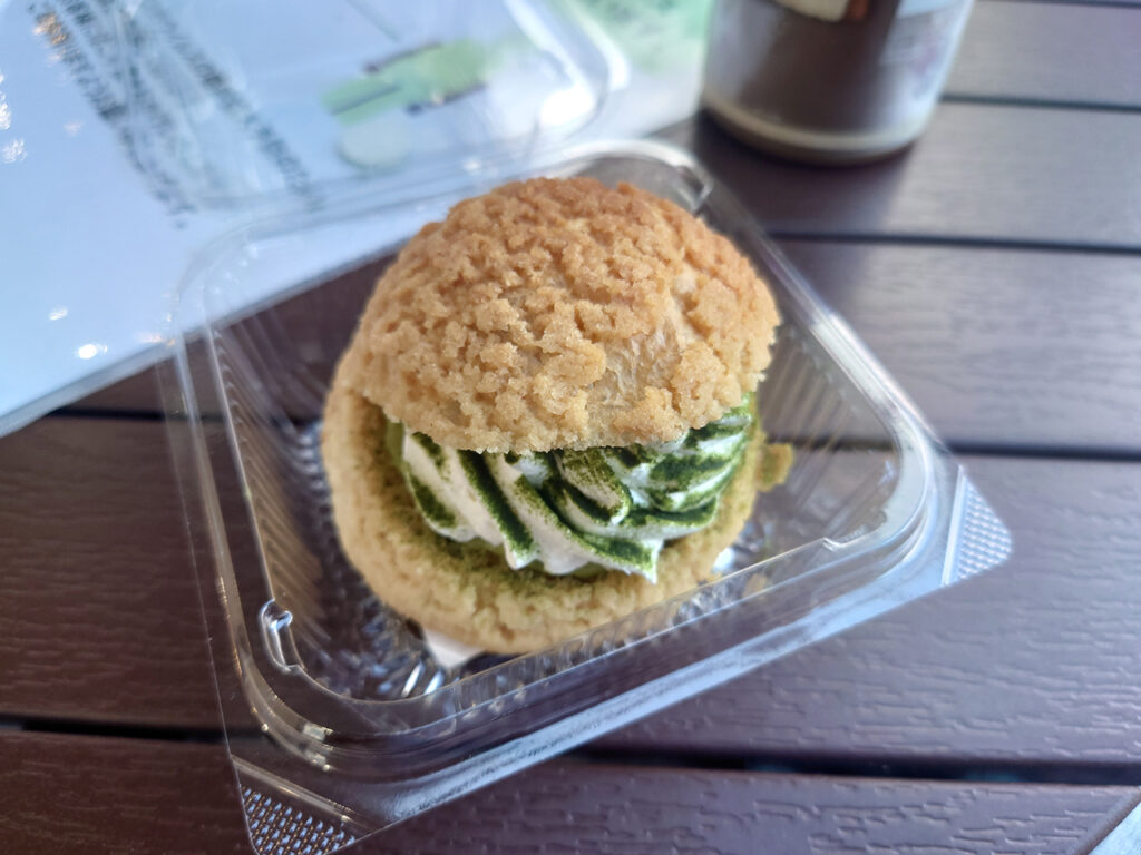 四国中央市の高知道「馬立ＰＡ」がリニューアル！新たな絶品スイーツ「抹茶生シュウークリーム」を見つけちゃいました！