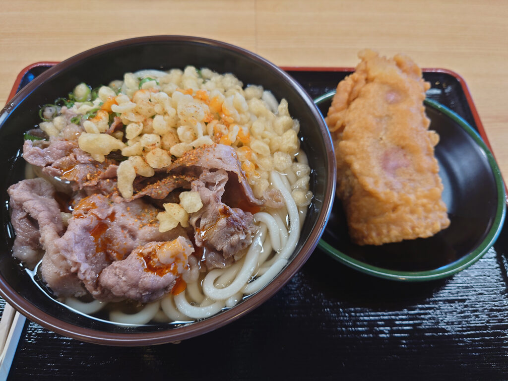 四国中央市川之江のうどん店「ジロー」で肉うどんと極厚イモ天を食べてきたよ！