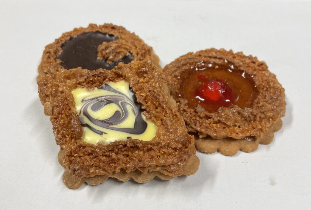 うすかわまんじゅうが有名な宮川菓子舗で「ロシアクッキー」を買ってみたよ！