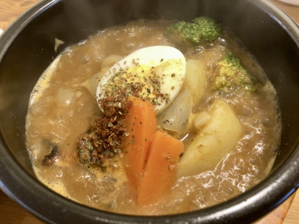 スープカレーのお店！新居浜にある「Salan salan」（サランサラン）で“薬膳スープカレー”を楽しんできたよ！