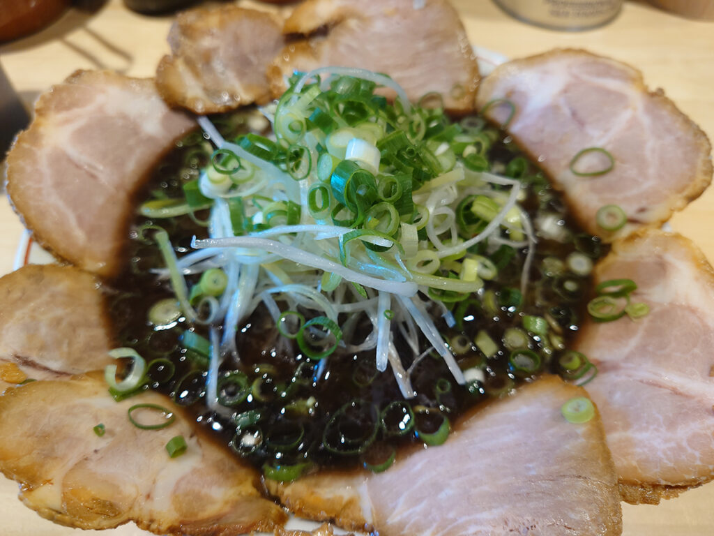 松山から移転オープン！砥部町にある「水田商店」へ絶品「ちゃーしゅーめん」を食べてきた！