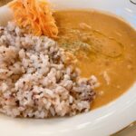 西予市卯之町の町並みに溶け込む「卯之町バールOTO」で絶品「バターチキンカレー」を食べてきた!