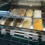 コインランドリーの一角で営業! 四国中央市で注目のクラフトアイス店「YOSHIO ICE CREAM」へ行ってきたよ!
