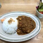 八幡浜港でまったりランチするなら「プチポン」で!「ポークビンダルー」を食べてきたのでご紹介!